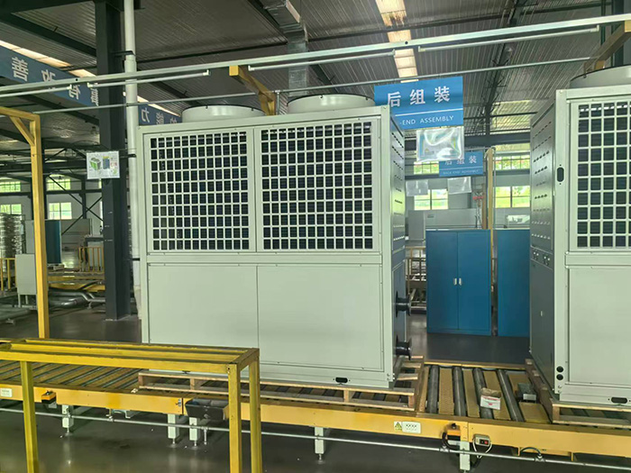 <b>空气能采暖机组</b>